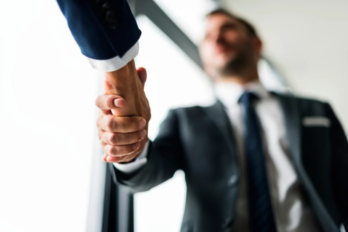 Ochrona środowiska dla firm prawnych: Jak wprowadzenie zielonych praktyk może zrewolucjonizować Twoje biuro